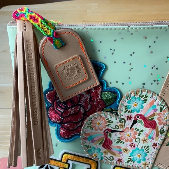 💐 CONSUELA MINTY LIMITED EDTION POUCH 💐 NWT 💐 - Picture 5 of 16